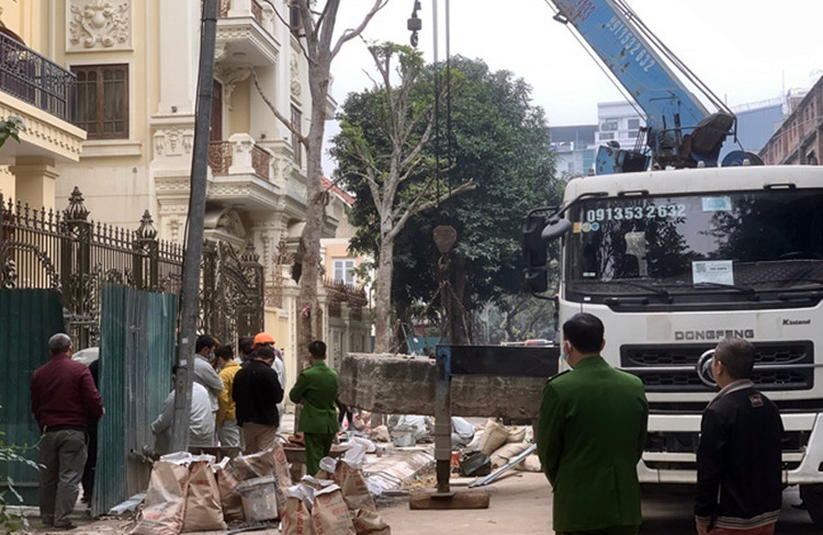 Điều này đặt ra nghi vấn, phải chăng biệt thự vi phạm số 9 lô B, khu biệt thự 5,2ha bất chấp hoàn thiện, chính quyền bất lực?