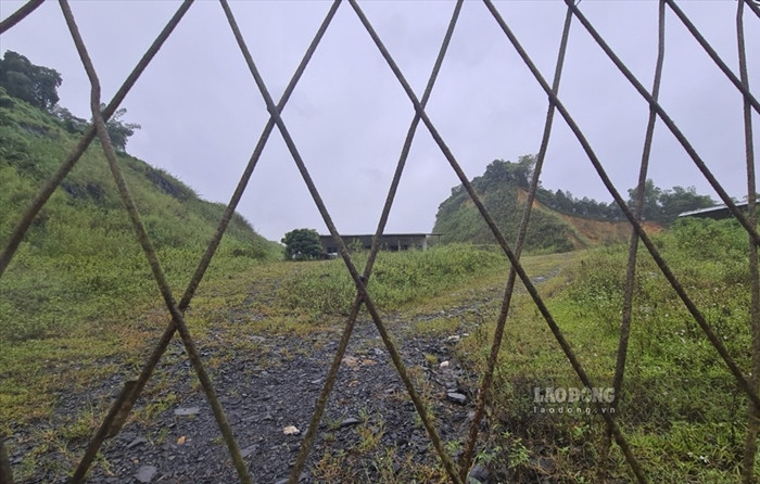 Sự việc chỉ được làm rõ khi Thanh tra Chính phủ tiến hành thanh tra việc chấp hành chính sách pháp luật trong công tác quản lý, khai thác, chế biến khoáng sản trên địa bàn tỉnh Lào Cai, giai đoạn 2005-2015. (Ảnh: Lao Động).