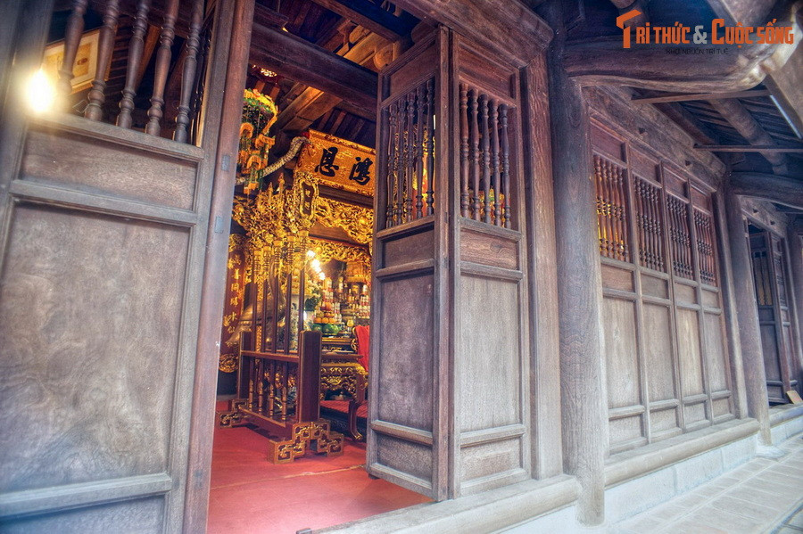 Do tồn tại nhiều quan điểm về cái tên “Cẩu Nhi” mà dự án phục dựng đền được đưa ra từ 2005 nhưng trì hoãn đến hơn một thập niên. Phải đến năm 2015 dự án được triển khai và năm 2017 khánh thành. Ngôi đền mới mang tên chính thức là đền Thủy Trung Tiên.