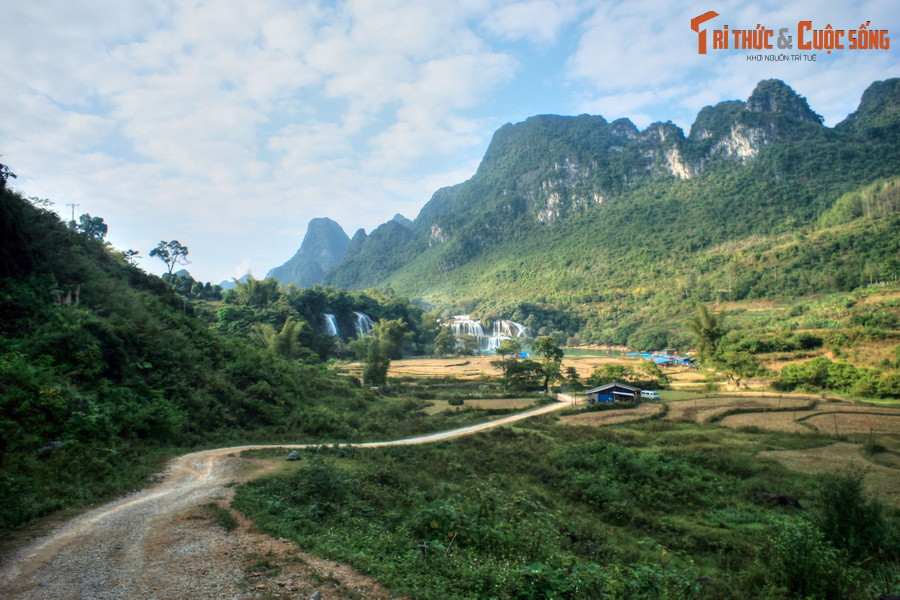 Vào tháng 4/2018, tầm quan trọng của thác Bản Giốc tiếp tục được khẳng định khi Công viên Địa chất Non nước Cao Bằng được UNESCO công nhận công viên địa chất toàn cầu. Thác Bản Giốc chính là trung tâm của công viên địa chất này.