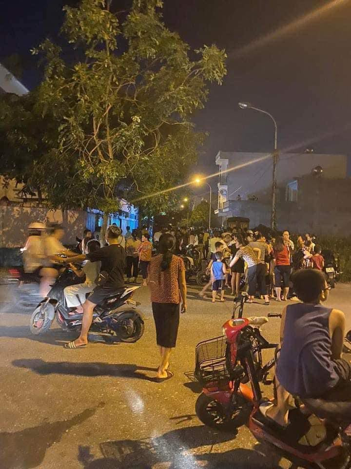 Đến khoảng 17h cùng ngày, anh T.Đ.A (cậu ruột của cháu) đến đón và phát hiện sự việc cháu H bị bỏ quên trên xe đưa đón của nhà trường dẫn đến tử vong. Ngay trong ngày, Cơ quan Cảnh sát điều tra Công an Thành phố Thái Bình đã ra Quyết định khởi tố vụ án “Vô ý làm chết người” quy định tại Điều 128 Bộ luật Hình sự để điều tra làm rõ vụ án.