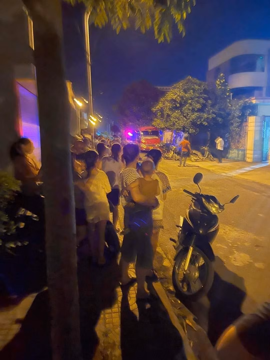 Lãnh đạo Tỉnh ủy, UBND tỉnh Thái Bình và các ngành chức năng đã kịp thời phối hợp với cấp ủy, chính quyền cơ sở tổ chức thăm hỏi, động viên gia đình cháu H. Đồng thời có văn bản chỉ đạo, chấn chỉnh hoạt động đưa, đón, quản lý trẻ của các trường Mầm non trên địa bàn tỉnh. 