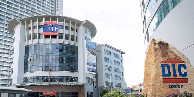DIC Corp hoan tat mua lai 4.610 trai phieu giam du no