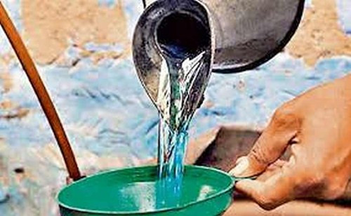 Uong dau hoa chua COVID-19, thanh nien chet tuc tuoi