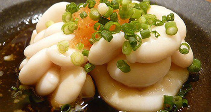 Tuy vậy, với nhiều người mới muốn thưởng thức món ăn đặc sản này, đây không phải là một lựa chọn lý tưởng. Nên chọn shirako được thêm vào súp và một số món ăn khác hoặc chưng cùng các loại nấm kim chi, củ cải.