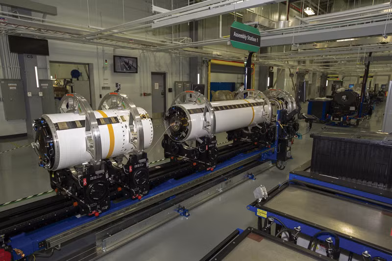 Theo tờ Asahi Shimbun ngày 28/9, các đơn vị liên quan của hai nước Mỹ và Nhật bắt đầu sản xuất các thành phần của tên lửa đánh chặn SM-3 Block IIA tại Nhật Bản.