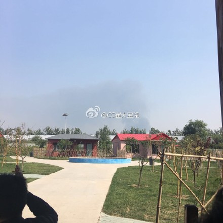 Theo thông tin ban đầu, vụ tai nạn không gây thiệt hại về người trên mặt đất, trong khi phi công cũng kịp bung dù thoát ra ngoài an toàn.