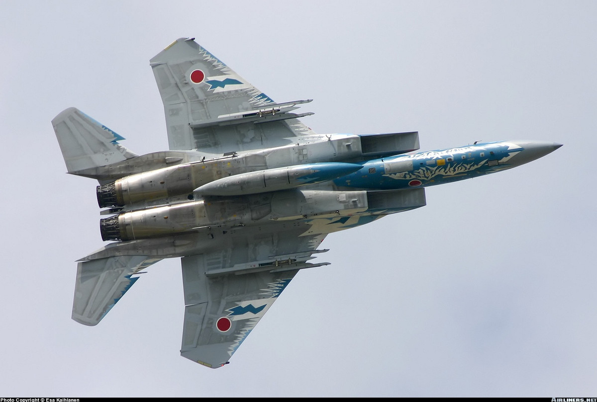 Đặc biệt, toàn bộ các máy bay F-15 của JASDF đều được sản xuất trong nước bởi tập đoàn Mitsubishi Heavy Industries (MHI) dựa trên giấy phép sản xuất phiên bản F-15C/D của Mỹ. Nguồn ảnh: Airliners.net