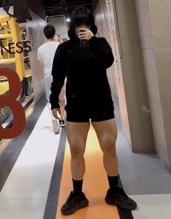 Wushuang cũng gửi gắm, ai cũng có sở thích, gu thẩm mỹ riêng. Đối với người này không hợp mắt nhưng với người kia lại là đam mê. Miễn không tổn hại đến giá trị đạo đức, pháp luật thì không nên lấy ý kiến cá nhân của mình để tổn thương người khác.