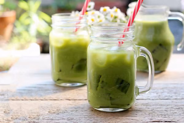 Uống trà sữa nhưng "không có sữa". Một trong những vấn đề “nhức nhối” của trà sữa là “không chứa sữa”. Theo quy định, lượng protein trong trà sữa phải ≥0,5g/100g.