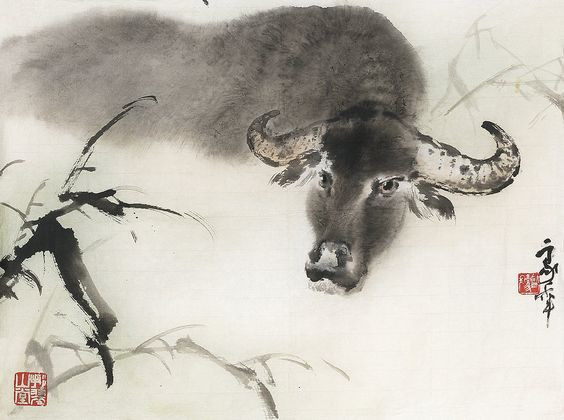 Thế nhưng bước sang tháng 5, tài lộc đỏ rực nửa bầu trời. Nếu nắm bắt được vận may này, con giáp làm việc, kiếm tiền không biết mệt mỏi. Mặt khác, tuổi Sửu có thể vượng phu ích tử, chồng nhờ vận may giàu có lên rất nhiều.