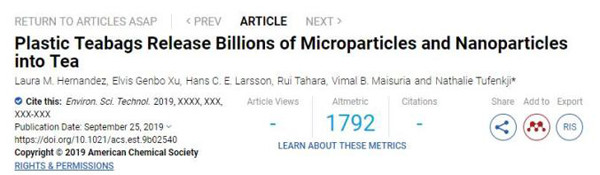 Không chỉ cốc giấy tiện lợi, túi lọc trà cũng có thể khiến bạn “ăn” nhựa mà không hề biết. Năm 2019, một nghiên cứu được công bố trên Tạp chí Khoa học và Công nghệ Môi trường từ Đại học McGill ở Canada cho thấy rằng sử dụng túi để pha trà, bạn sẽ uống hàng chục tỷ hạt vi nhựa.