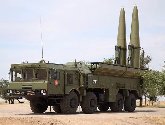 "Không có gì ngăn cản chúng ta tăng cường khả năng cho các hệ thống vũ khí hiệu quả của mình trong việc mở rộng phạm vi của chúng thêm vài nghìn km. Cuba là điểm mấu chốt mà chúng tôi sẽ kiểm soát mọi thứ xảy ra", ông Igor Korotchenko phát biểu.