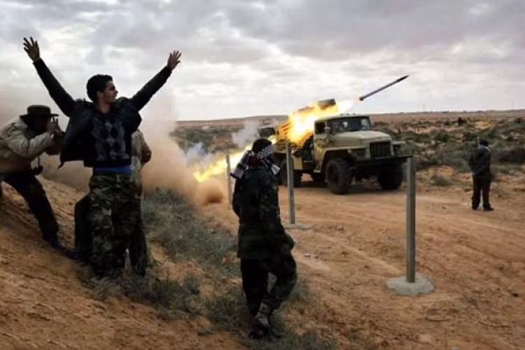 Giới phân tích cho rằng những người lính đánh thuê mà Ankara tuyển dụng có thể được triển khai trực tiếp đến khu vực phía Tây của Armenia để sẵn sàng tham chiến.