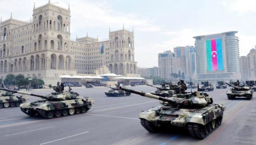 Với tình thế như vậy, giới lãnh đạo Nga cần phải đưa ra quyết định thật chính xác và nhanh chóng, nếu chậm trễ họ sẽ đối mặt với nguy cơ bị mất ảnh hưởng ngay tại khu vực vẫn được xem là "sân sau".