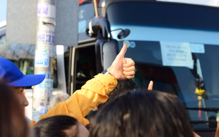 Tự hào, hạnh phúc khi con em, người thân của mình vinh dự được lên đường nhập ngũ.