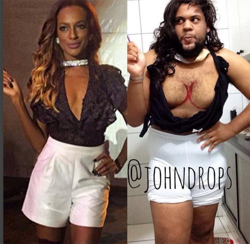 Anh chàng bắt chước lại với cách rất "nham nhở"