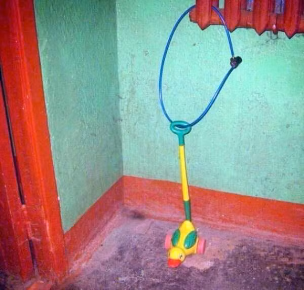 Khóa lại cho chắc.