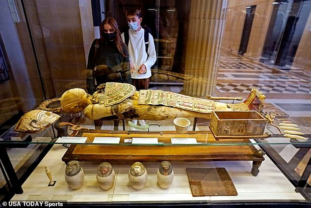 Điều này có nghĩa 3 năm trước khi tìm thấy lăng mộ của pharaoh Tutankhamun, xác ướp Bashiri được nhà khảo cổ Carter khai quật. Từ khi phát hiện đến nay, xác ướp Bashiri chưa từng có chuyên gia nào dám chạm vào. Ảnh: USA TODAY Sports.