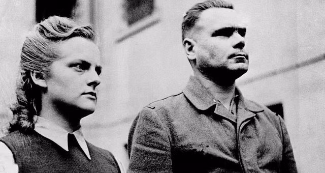 Tại Auschwitz, Irma giám sát 18.000 nữ tù nhân. Với quyền lực lớn trong tay và sự hung bạo, "nữ đồ tể" này thường xuyên đánh đập, tra tấn tàn bạo tù nhân cả về thể xác lẫn tinh thần bằng nhiều thủ đoạn tàn ác. Ảnh: CORBIS/Corbis via Getty Images.