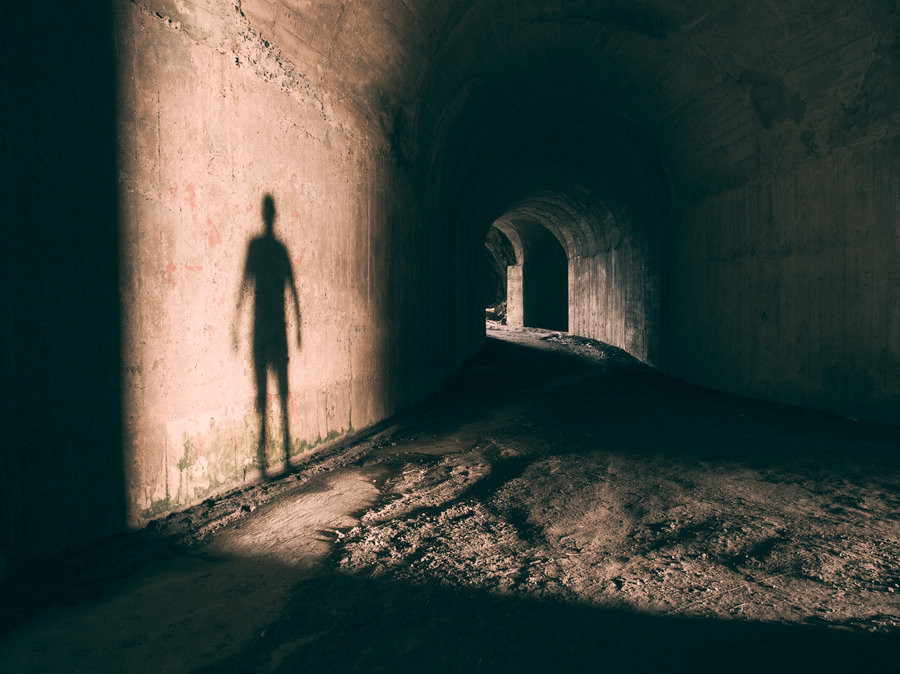 Chuyên gia French cho biết thêm sự kỳ quặc về mặt tinh thần mạnh mẽ đến mức nó có thể đánh lừa chúng ta ngay cả trong thời gian thực.