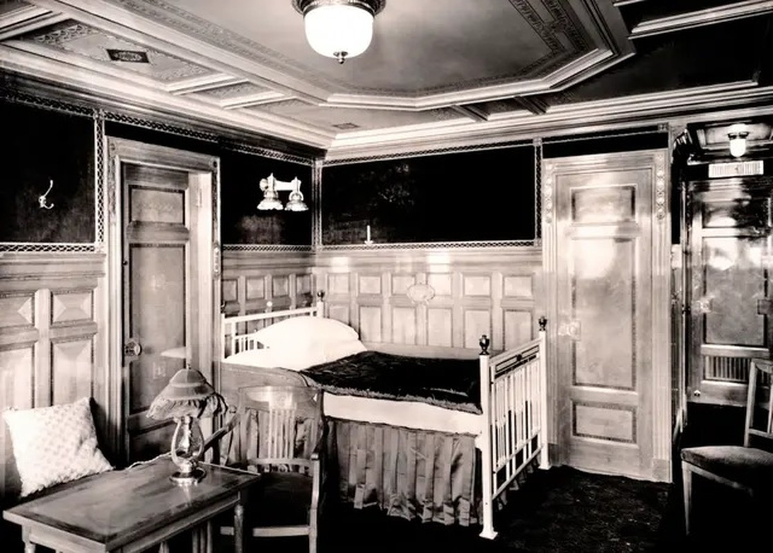 Trong khi nhiều chuyên gia tin rằng, tàu Titanic bị chìm là do đâm phải tảng băng trôi khổng lồ. Thế nhưng, một số người cho rằng đây không phải nguyên nhân chính khiến con tàu khổng lồ này gặp nạn. Ảnh: Popperfoto via Getty Images.