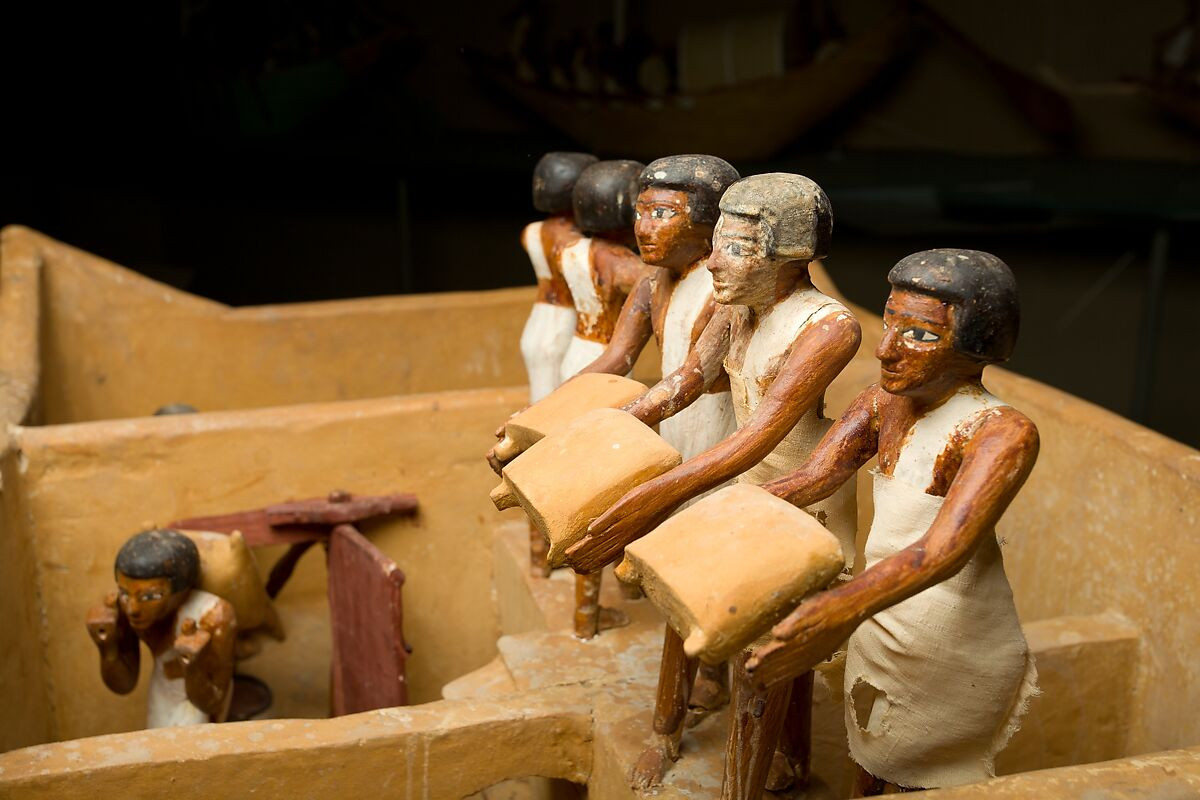 Theo Bảo tàng Nghệ thuật Metropolitan, việc theo dõi nguồn cung cấp ngũ cốc do đó rất quan trọng đối với xã hội Ai Cập cổ đại. Với vai trò là quản gia trưởng, Meketre có khả năng phụ trách tất cả các điền trang hoàng gia cung cấp ngũ cốc và các loại thực phẩm khác cho cung điện. Ảnh: Metmuseum.