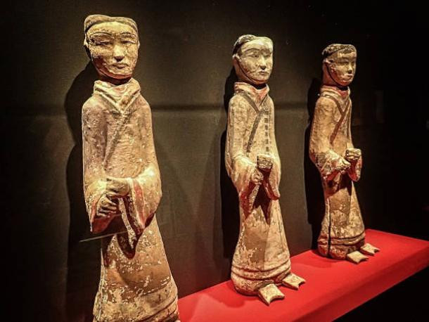 Những thi hài binh sĩ nhà Hán được tìm thấy trong ngôi mộ tập thể cho thấy họ đã bị người Hung Nô sát hại một cách tàn bạo khiến nhiều phần thi thể bị tách rời như hộp sọ, tay, chân... Ảnh: Mary Harrsch/CC BY-SA 4.0.