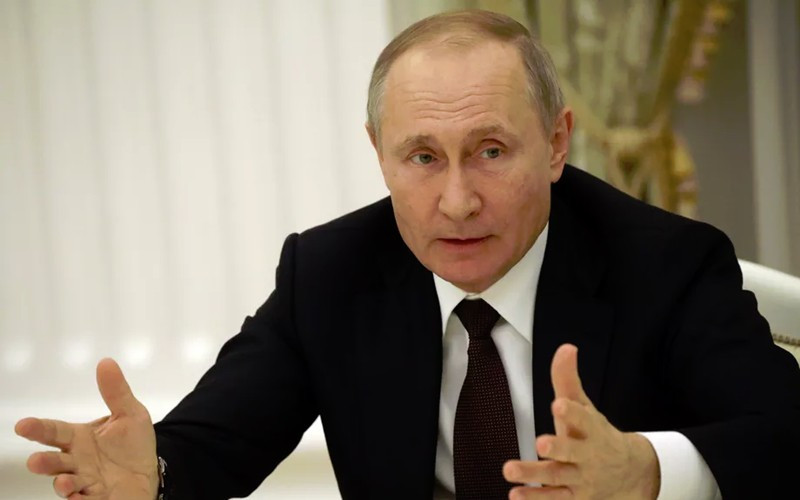 Ong Putin dang kheo leo tien gan den nhiem ky Tong thong Nga moi?