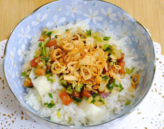 10 mon an sang lam tai nha vua ngon vua tiet kiem mua dich Covid-19