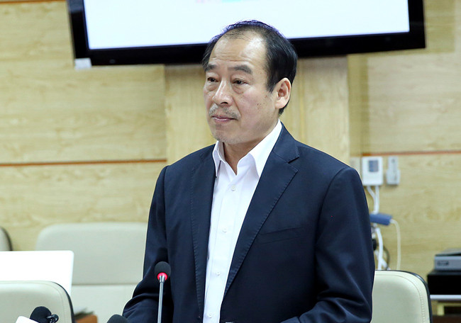 Chu tich HN khuyen dan nen o nha den 31/3: Chuyen gia y te noi gi?