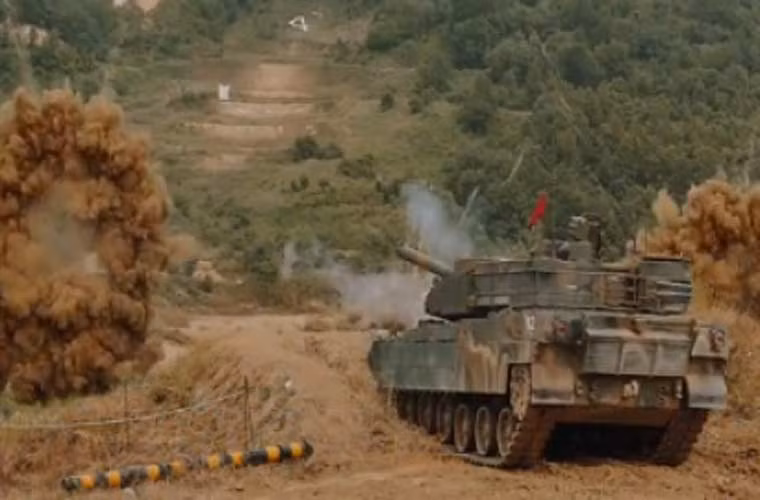 Vì thế trong trường hợp bị tấn công, khả năng sống sót của K2 Black Panther là rất cao.