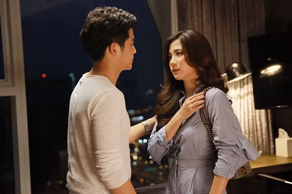 2 lan vo hong thai, chong tu cham vo phat hien chuyen dong troi