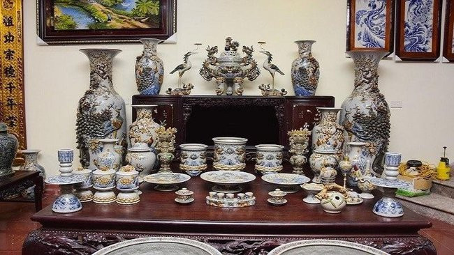 Để 3 hay 5 chén nước trên bàn thờ? - Hình 3 De 3 hay 5 chen nuoc tren ban tho?-Hinh-3