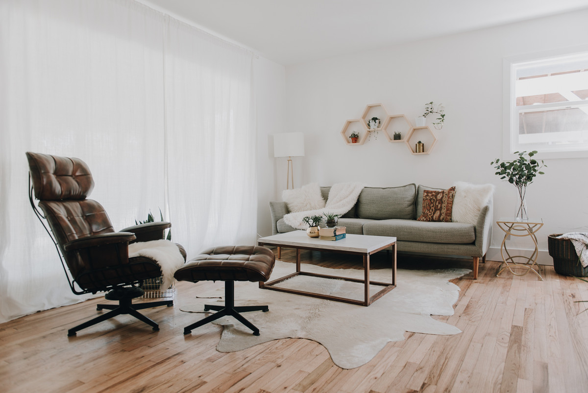 Trang tri tuong phong khach chao mung nam moi-Hinh-3