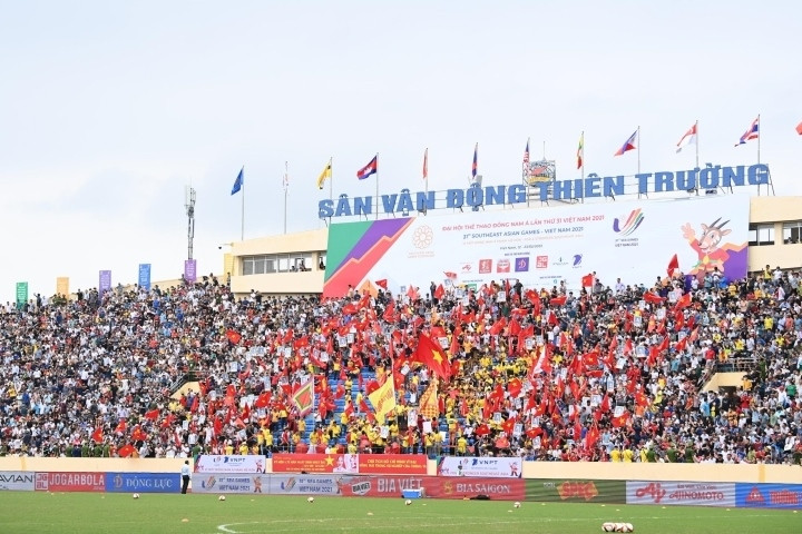 Ghi dau an dep tren truong quoc te, bong da Viet Nam nang vi the-Hinh-2