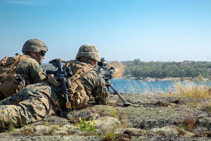 Các chuyên gia nói với trang Military.com năm ngoái rằng Mỹ cũng có thể để mắt đến các mối quan hệ đối tác ở Indonesia, Papua New Guinea, Micronesia hoặc các điểm khác ở Đông Bắc Á nếu sự hiện diện của quân đội Mỹ trong khu vực tăng lên.