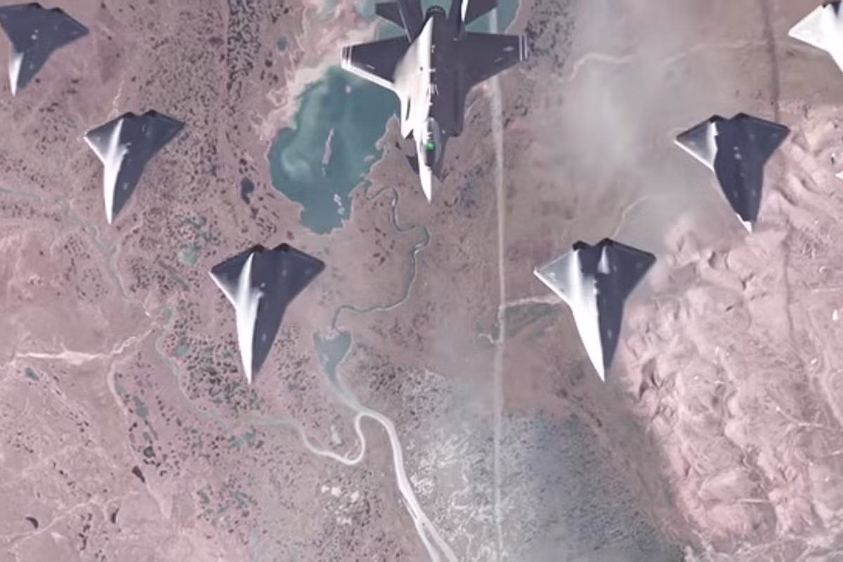 Dự án được đặt tên là NGAD (Next Generation Air Domination), tạm dịch là "Sự thống trị trên không thế hệ tiếp theo". Theo quan chức quân sự cấp cao Will Roper, một mẫu trình diễn công nghệ đang được thử nghiệm. Đây rõ ràng là một tin rất xấu cho Nga và Trung Quốc. Là một phần của dự án này, một loại máy bay có tên PCA (Penetration Counter Air) đang được tạo ra, dự kiến sẽ vào biên chế không quân Mỹ từ năm 2030.