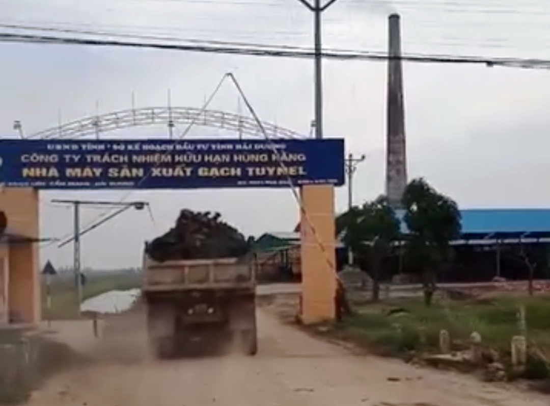 Don dien doi thua: Hai Duong lam ngo cho khai thac tai nguyen trai phep-Hinh-2