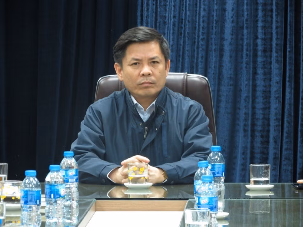 Bộ trưởng GTVT Nguyễn Văn Thể nói rằng, khu vực xảy ra vụ TNGT là một “điểm đen” có cầu vượt cho người đi bộ, người dân thường đi trên làn xe thô sơ để lên cầu vượt. Bộ trưởng chỉ đạo Tổng cục đường bộ rà soát lại toàn bộ những khu vực có cầu vượt dành cho người đi bộ tương tự để chấn chỉnh nhằm đảm bảo an toàn cho người dân. Bộ trưởng cũng yêu cầu cơ quan chức năng làm rõ trách nhiệm của Vidifi vì có một số làn vạch sơn không rõ và khẳng định: “Trách nhiệm thuộc về ai, phải làm rõ để xử lý”.