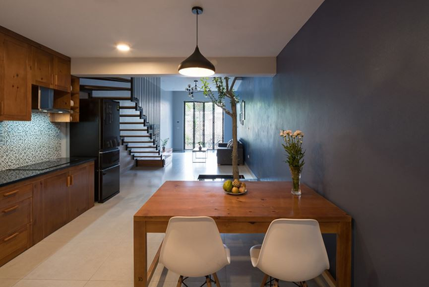 Vo chong Hai Duong xay nha 3 tang chi voi 800 trieu gay 