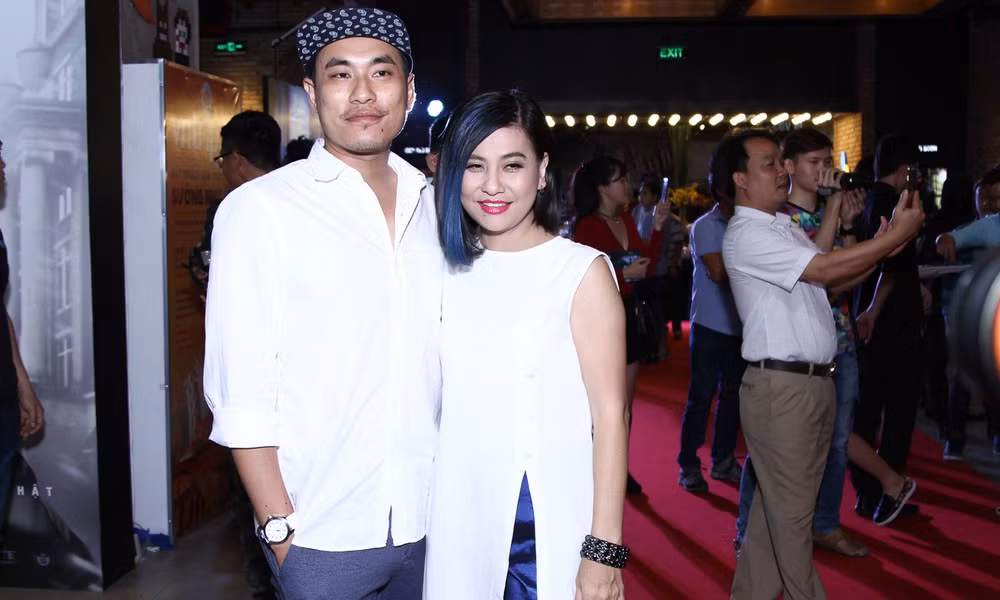 Cát Phượng và Kiều Minh Tuấn thường xuyên mặc đồ ton-sur-ton.