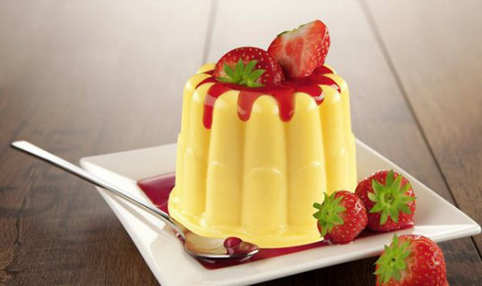 Ở Na uy, bánh pudding là lựa chọn của người dân tại đây. Vào buổi tiệc năm mới, những chiếc bánh pudding màu sắc rực rỡ gồm trứng, đường và sữa tươi sẽ được chuẩn bị chu đáo. Ảnh: Internet.