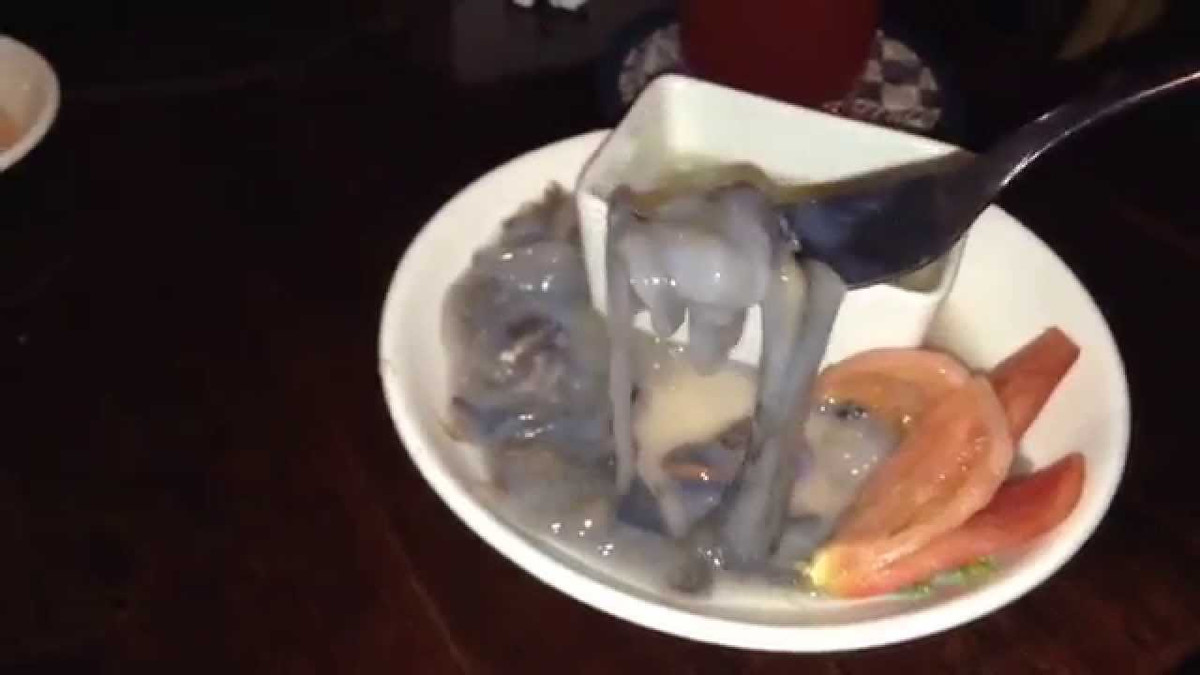 Không chỉ ở Philippines hà đục gỗ mới là đặc sản, nó còn là món ăn đắt giá ở Thái Lan, và nhiều địa phương khác.