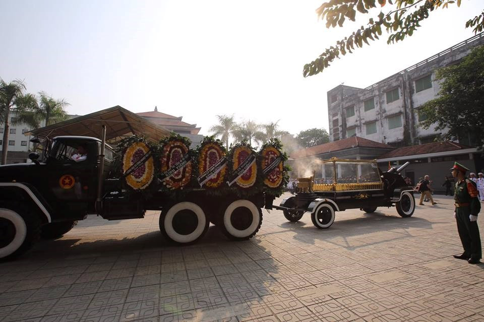 Hinh anh trong the le truy dieu nguyen Tong Bi thu Do Muoi-Hinh-14