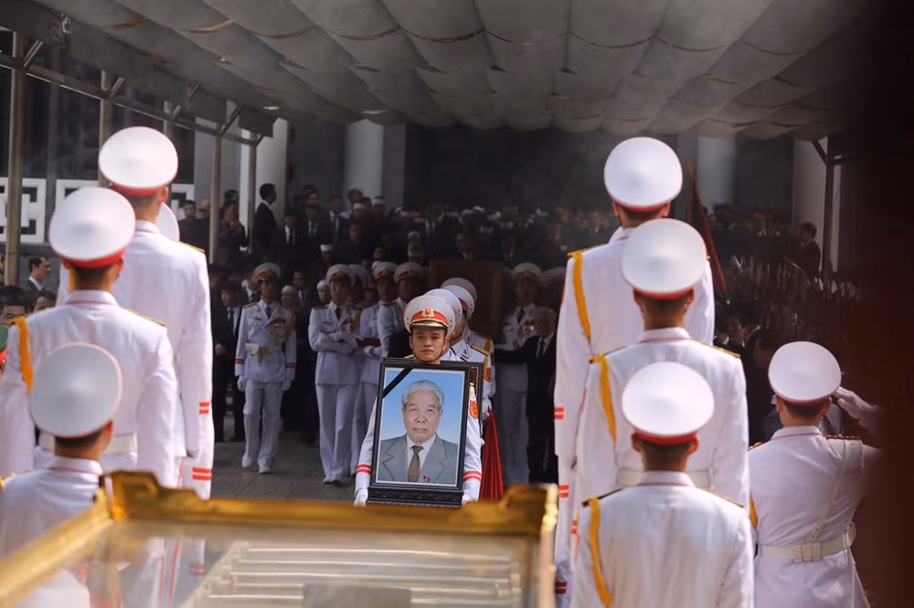 Hinh anh trong the le truy dieu nguyen Tong Bi thu Do Muoi-Hinh-15