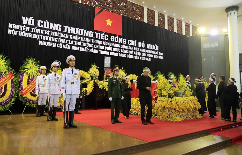 Hinh anh trong the le truy dieu nguyen Tong Bi thu Do Muoi-Hinh-4