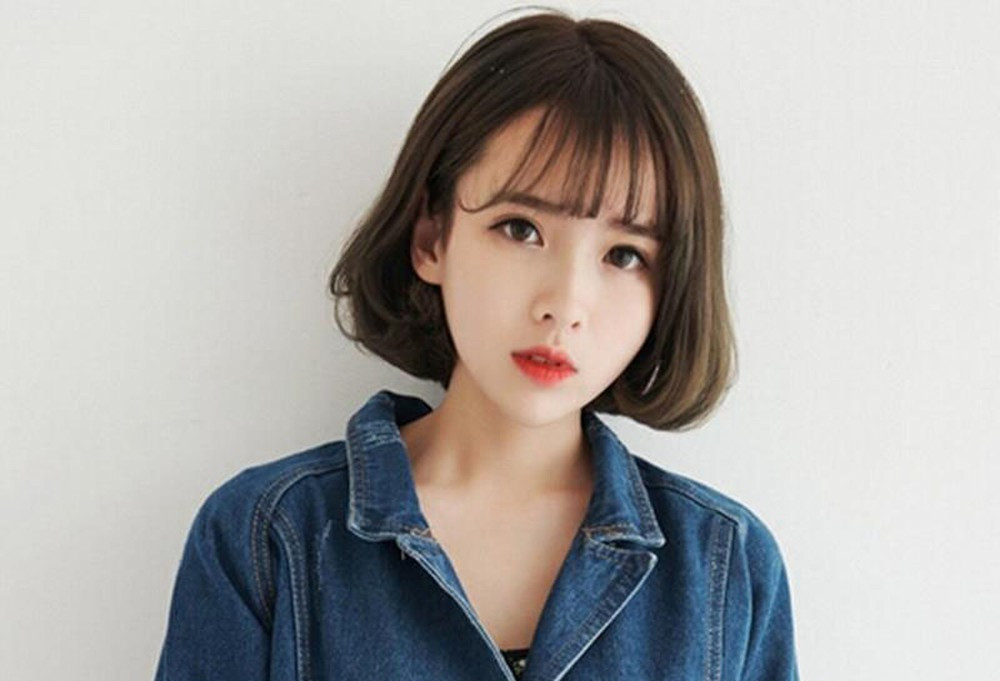 Tóc lob: Dù theo phong cách cá tính, sắc sảo hay ưa chuộng nét đẹp hiền dịu, thanh lịch, thì mái tóc lob đều có thể hoàn thành xuất sắc "nhiệm vụ", mang lại cho bạn vẻ tươi mới, trẻ trung.