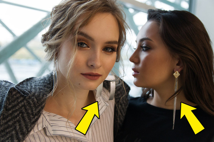 Hoa tai: Có nhiều mạch máu trong tai. Đó là lý do tại sao rất dễ bị nhiễm các bệnh truyền qua đường máu khi bạn đeo đôi hoa tai của người khác. Lần tới khi bạn muốn mượn vật dụng cá nhân này, hãy lau chúng bằng cồn.