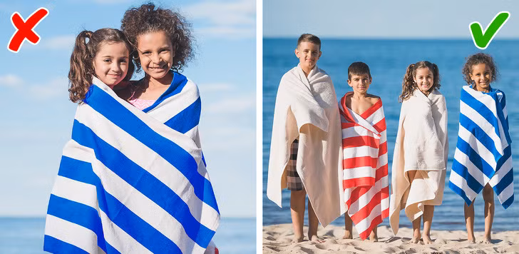 Khăn: Phụ kiện này là nơi sinh sản của vi trùng, đặc biệt là khi nó treo trong phòng tắm có độ ẩm cao. Nếu khăn của bạn có mùi mốc, điều đó có nghĩa là có sự phát triển của nấm mốc và vi khuẩn. Tốt nhất là bạn không dùng chung khăn với bất cứ ai.